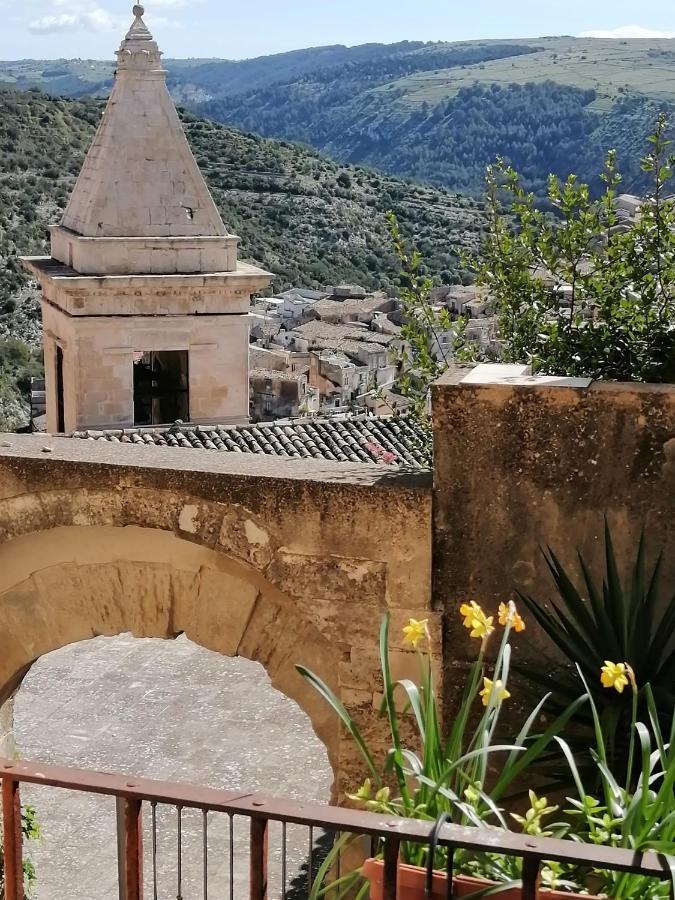 A Naca Villa Ragusa Bagian luar foto