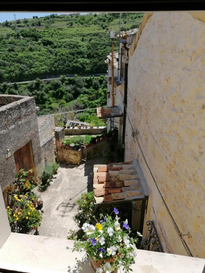 A Naca Villa Ragusa Bagian luar foto